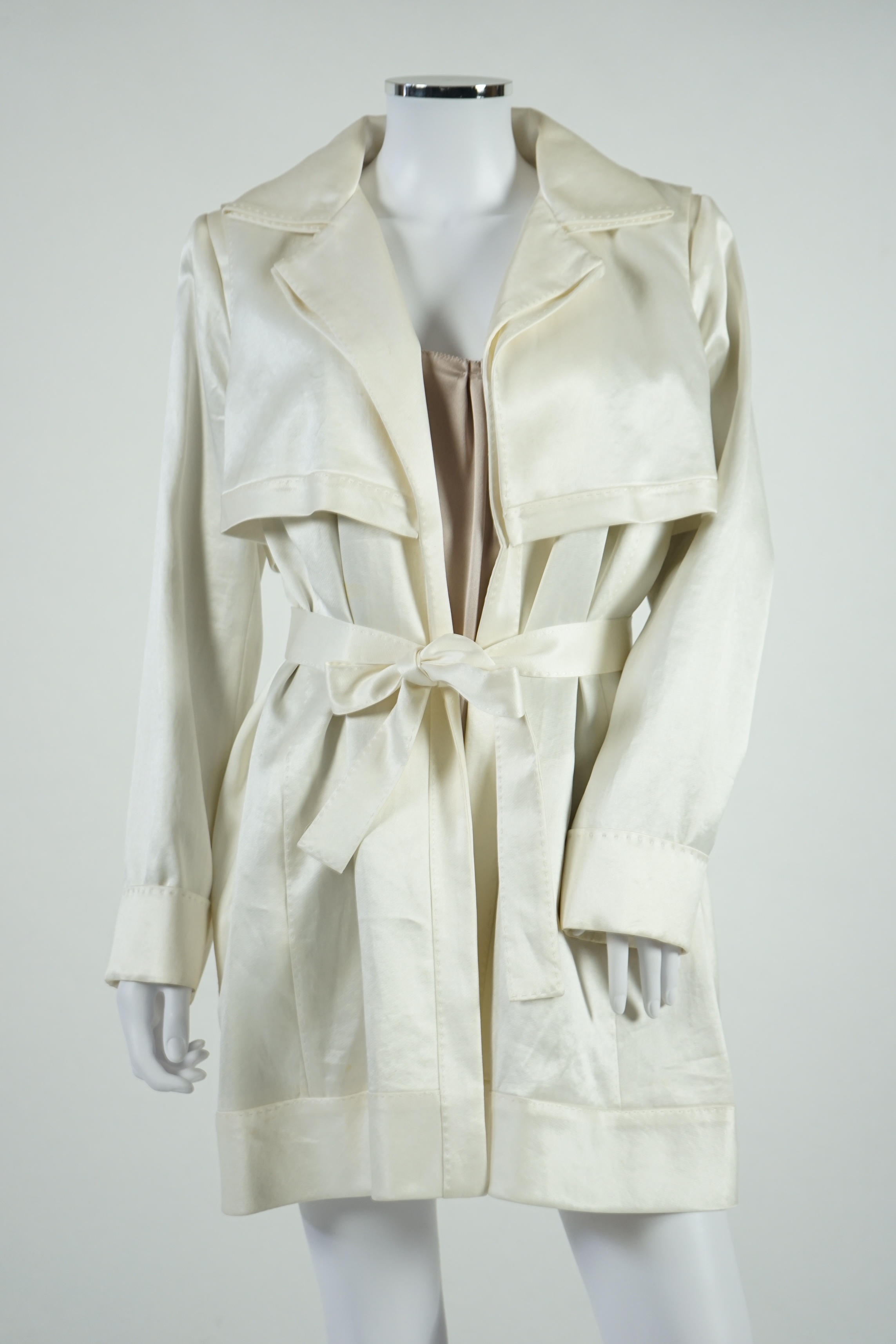 A cream Amanda Wakeley silk jacket and fawn silk sleeveless top. Approx size 14 Proceeds to Happy Paws Puppy Rescue